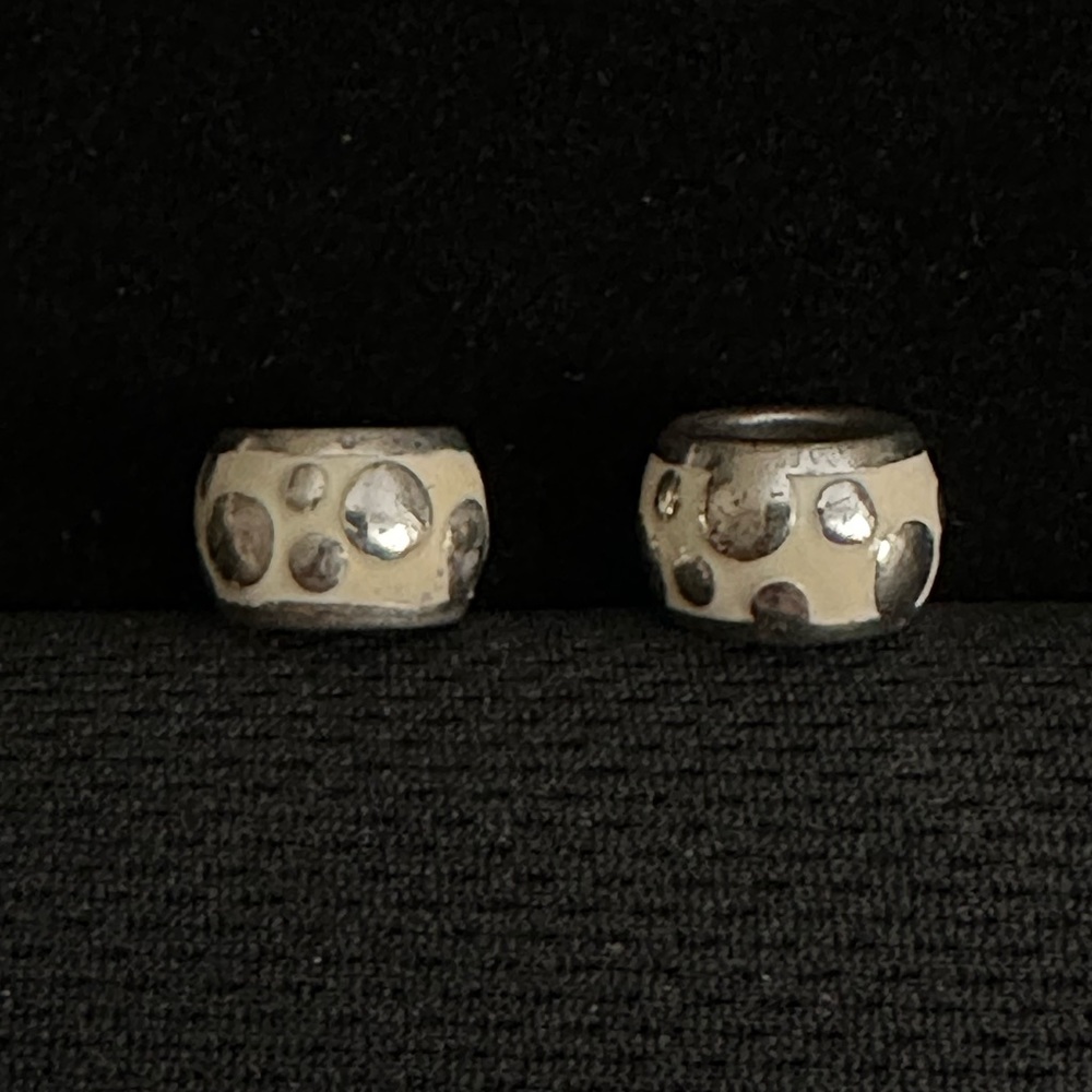 Brighton dot to dot beads